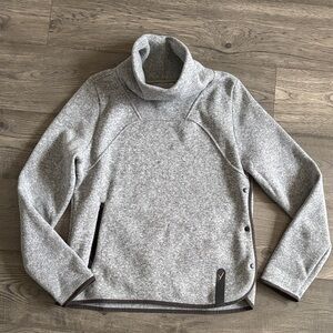 TOGA SWEATER UPCYCLED - Fleece Sweater
